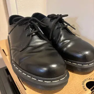 닥터마틴 3홀 신발