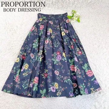 컨디션 최상 PROPORTION BODY DRESSING 보타니컬 스커트