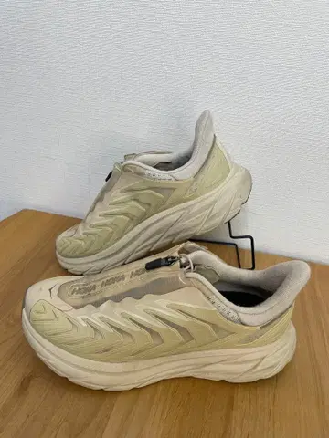 Hoka Project Clifton 스니커즈 베이지 24cm
