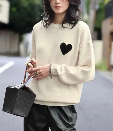 엘프랭크 니트 하트 자수 니트 풀오버 여성용