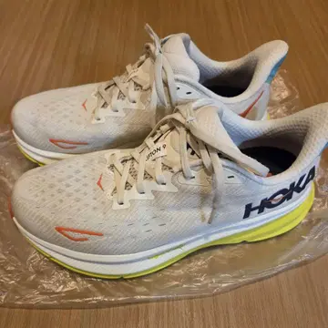 hoka one one clifton 9 26.5cm