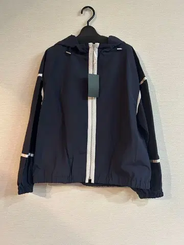 네이비 마운틴 파카 후드 부착