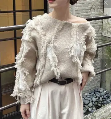 [미사용 새상품] mystic 프린지 니트