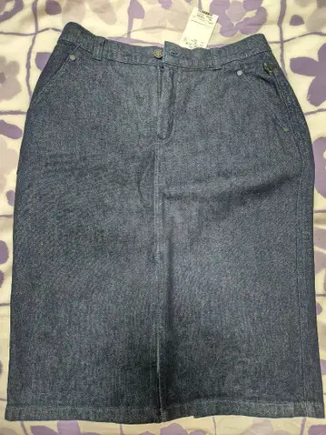 에네스베 다크 데님 타이트 스커트 사이즈 38