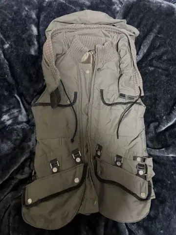 y2k grunge 카키 후드 부착 기믹 다운 베스트