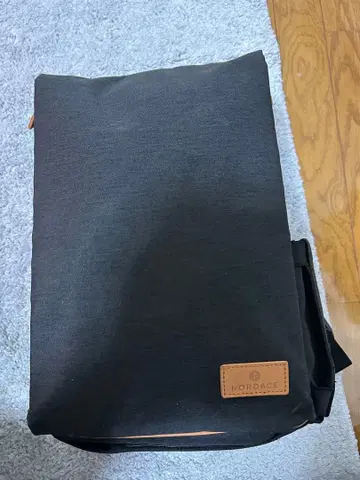 NORDACE 블랙 백팩