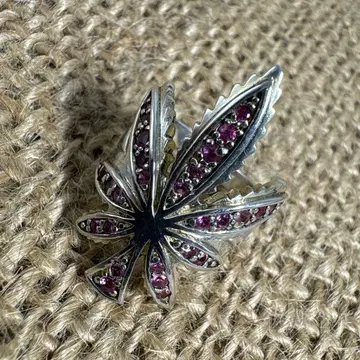 moussy 반지 칸나비 실버 루비