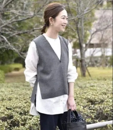 OURHOME 워셔블 프린지 베스트 차콜 그레이