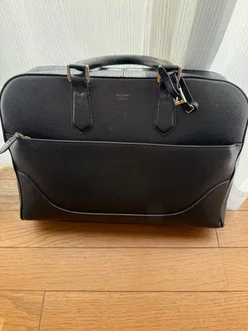 페레모르비다 PELLE MORBIDA 비즈니스 백 블랙