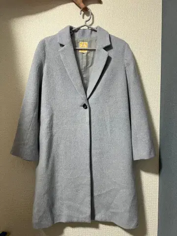 BEAMS Heart 스카이블루 롱 코트