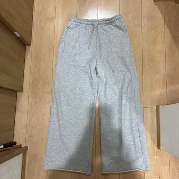 [ White Line ] 와이드 스트레이트 스웨트 팬츠