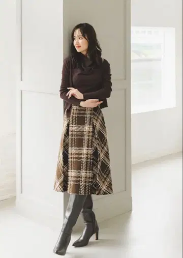 SNIDEL 로빙 체크 미들 스커트