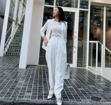 ZARA 자라 페플럼 상의 화이트칼라 L