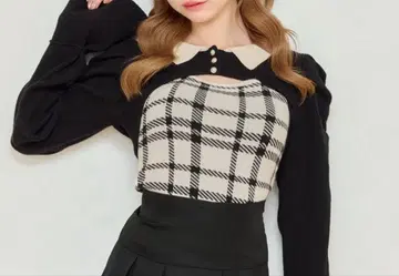 체크 무늬 니트 스웨터 긴팔 블랙 베이지