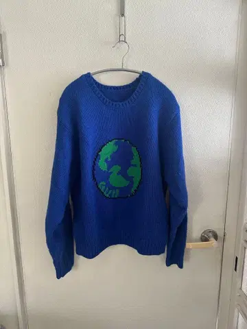 common gull products. 길들일 수 없는 계절을 위한 니트