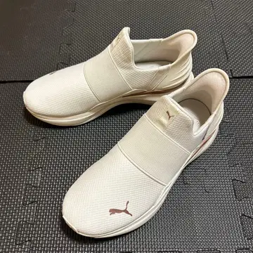 PUMA 스니커즈/러닝화