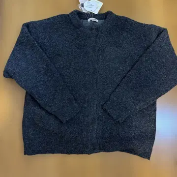 새상품 사만사 모스모스 안감 부착 가디건