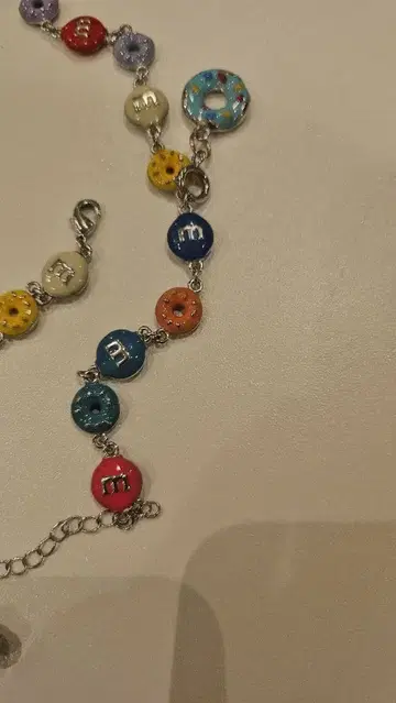 컬러풀 비즈 목걸이