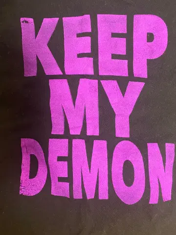KEEP MY DEMON 반팔T셔츠 블랙