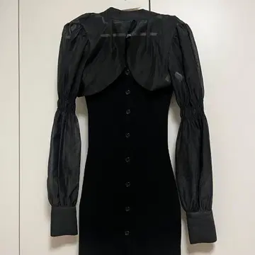 블랙 타이트핏 원피스