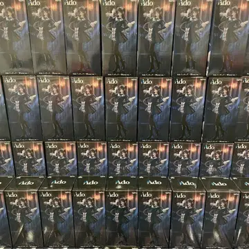 Ado 라운드 원 프라이즈 피규어 Winter ver. 54개