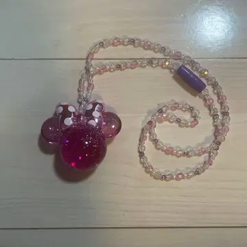 디즈니 빛나는 펜던트