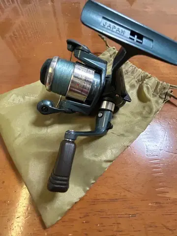 TEAM DAMA S 1500HT 스피닝 릴