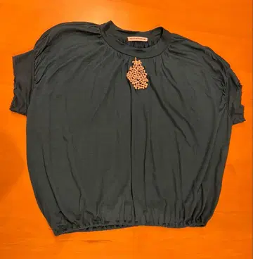 mina perhonen calmati 티셔츠