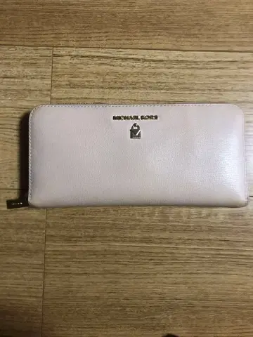 마이클코어스 장지갑