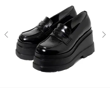 R&E 에나멜 통굽 로퍼 M size