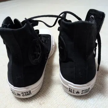 ALL STAR 블랙 하이컷 스니커즈