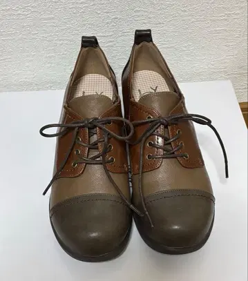 키다리 아저씨 레이스업 슈즈 23.5cm