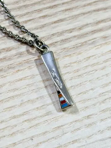 폴스미스 멀티 스트라이프 목걸이