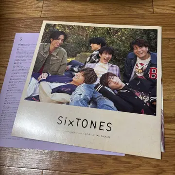SixTONES 포스터 & SELFIE BOOKLET
