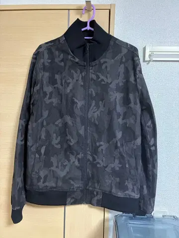 CALL & RESPONSE 블랙 카모플라쥬 점퍼