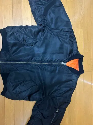 블랙 MA-1 플라이트 자켓