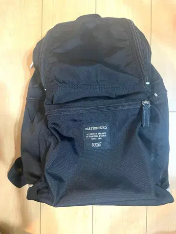 마리메꼬 버디 블랙 백팩