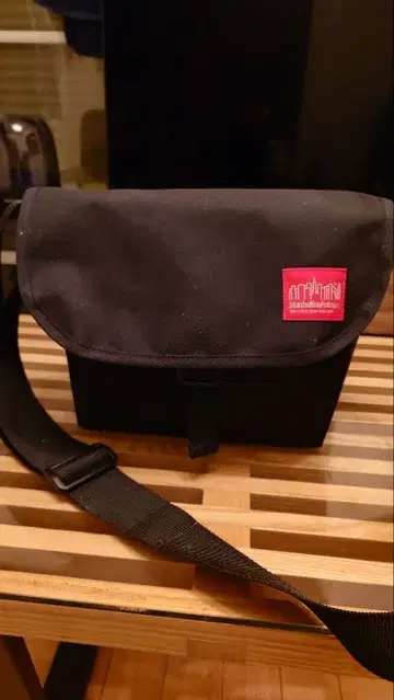 ManhattanPortage 맨해튼 포티지 카메라백