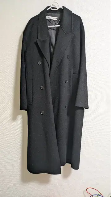 블랙 더블 브레스트 롱 코트