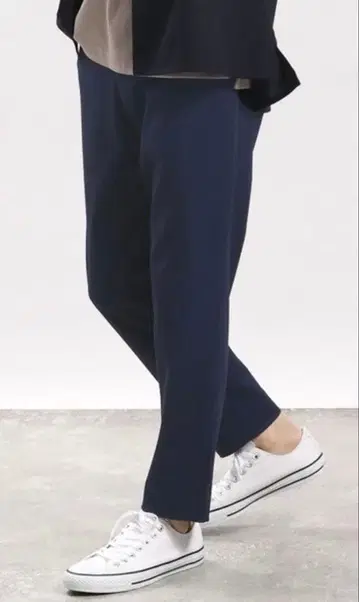 글로벌 워크 팬츠 슬림 이지 조거 팬츠/네이비