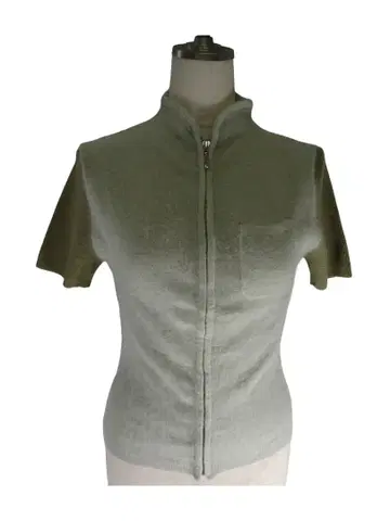 바이컬러 숏 슬리브 니트