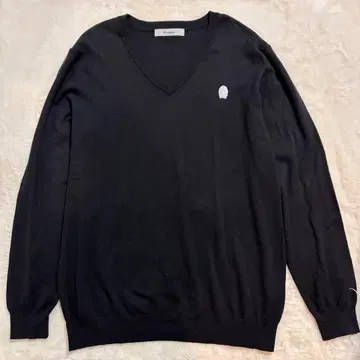 러셀노 스웨터 백 로고 V넥 원포인트 골프웨어