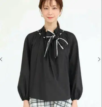 FENNEL 개더 리본 블라우스