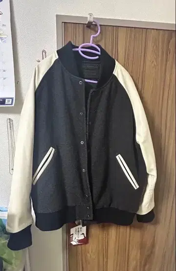 UNIQLO 바시티 자켓 XXL 311-453598 스타디움 점퍼