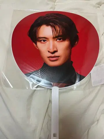 무카이 코지 ON 부채