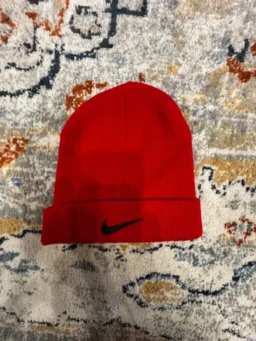 나이키 니트 모자 레드