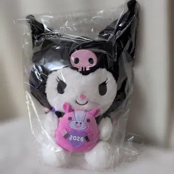 [ 쿠로미 ] 2026년 계묘년 봉제 인형 말 산리오 첫 판매