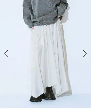 글리터 일레헴 스커트 지나시스 미착용 새상품