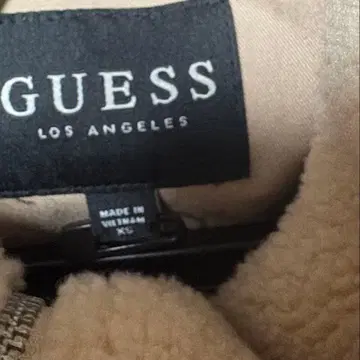 GUESS 플리스 자켓 베이지