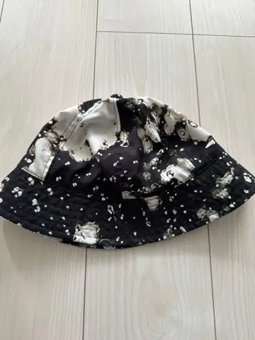 TIGHTBOTH 타이토부스